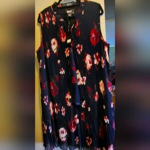 Floral DKNY pleated dress size 18W